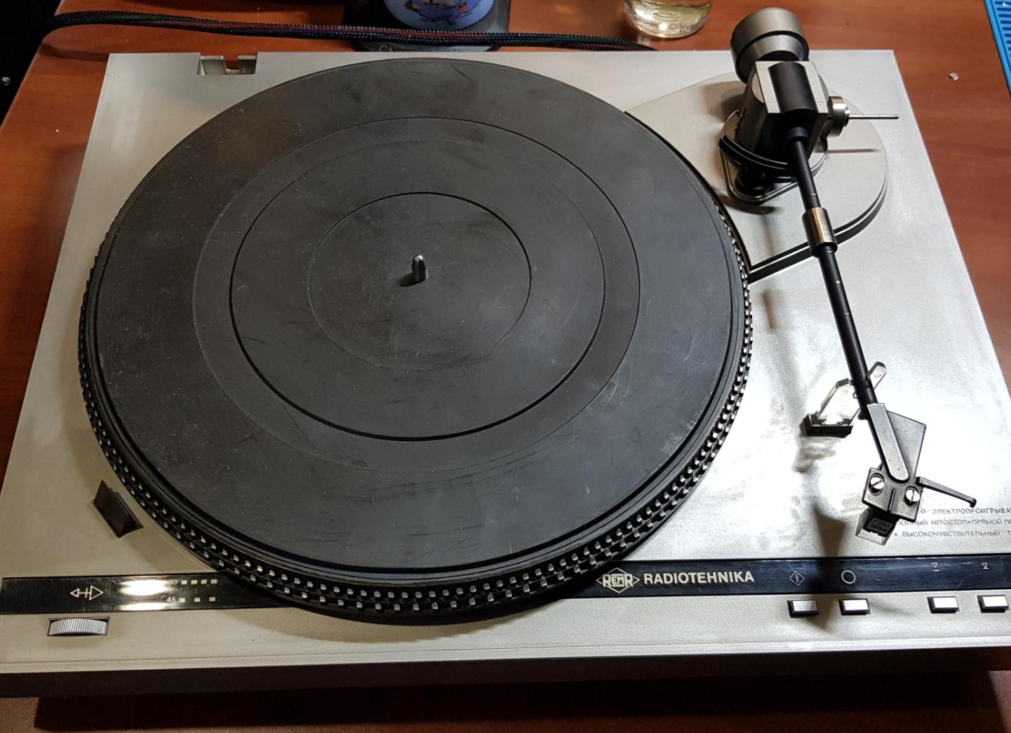Переделка проигрывателя винила Radiotehnika Ария 102