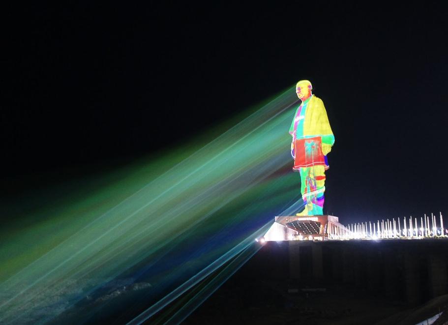 Как сделать постоянную ночную подсветку в настольных часах